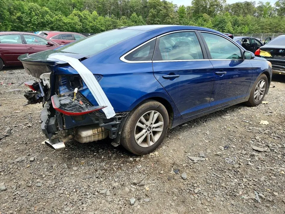2015 HYUNDAI SONATA SE  
