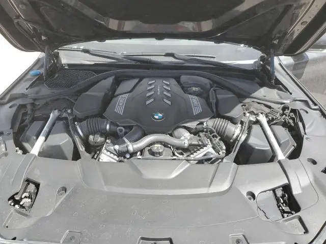 2020 BMW 750 XI  