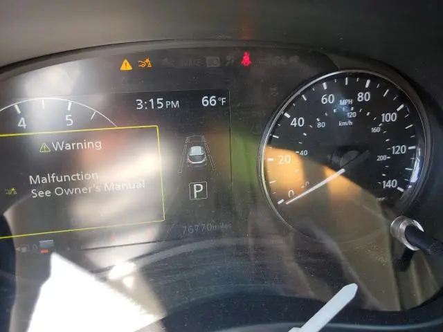 2022 NISSAN KICKS SV  