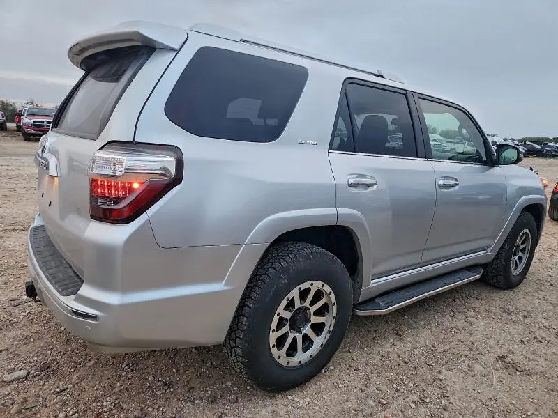 2017 TOYOTA 4RUNNER SR5/SR5 PREMIUM  