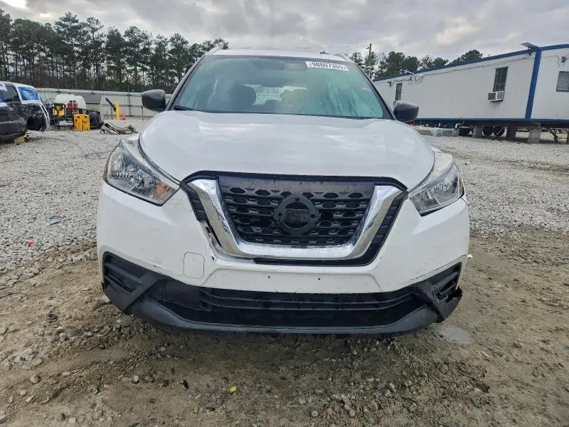 2019 NISSAN KICKS S  