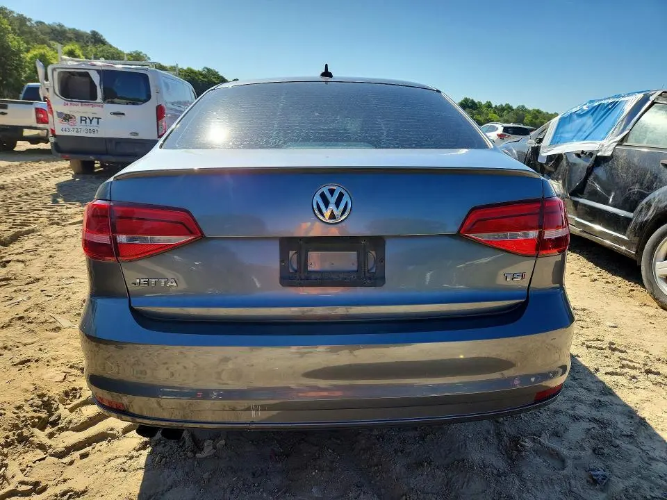 2015 VOLKSWAGEN JETTA SE  