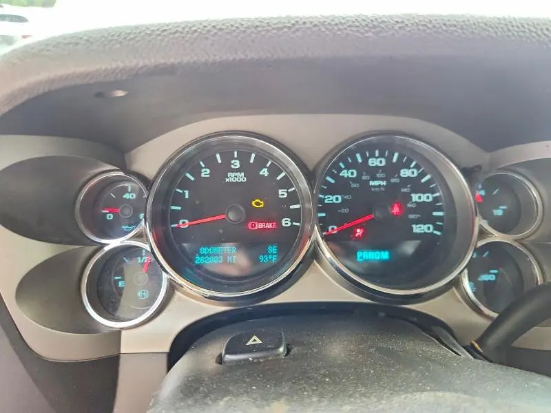 2010 CHEVROLET SILVERADO C1500 LT  