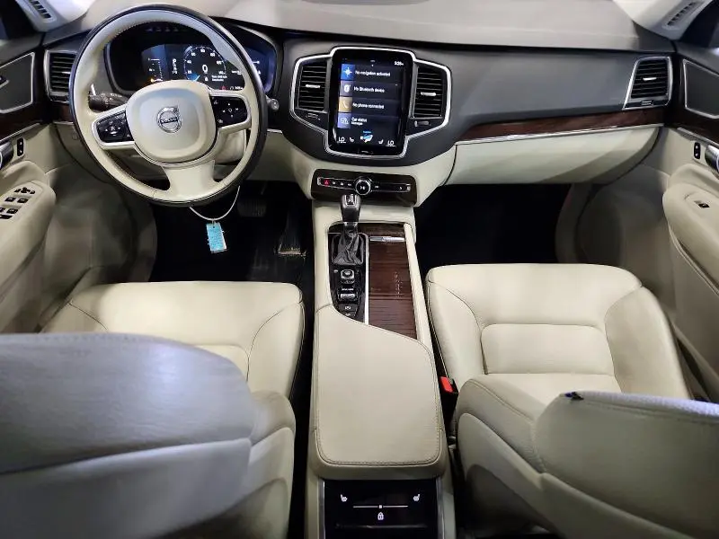 2019 VOLVO XC90 T5 MOMENTUM  