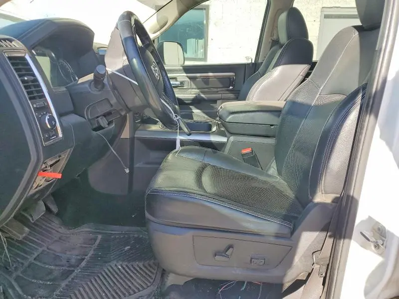 2016 RAM 1500 SPORT  