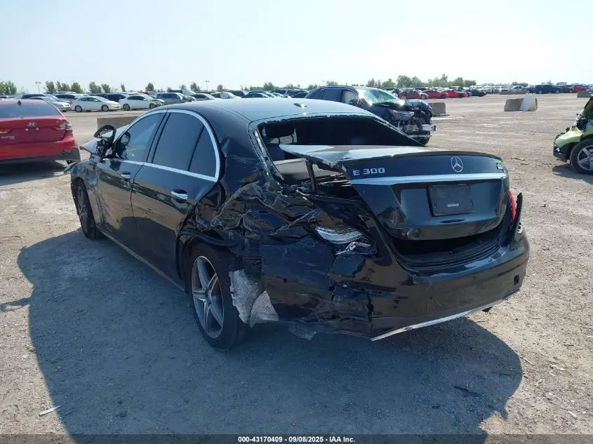 2017 MERCEDES-BENZ E 300  