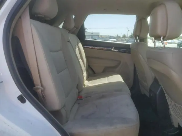 2011 KIA SORENTO BASE  