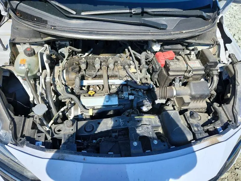 2023 NISSAN VERSA SR  