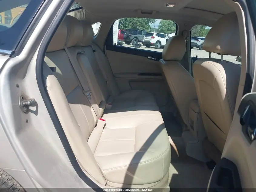2011 CHEVROLET IMPALA LT