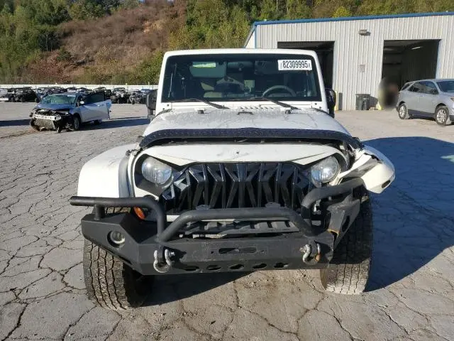 2010 JEEP WRANGLER UNLIMITED SAHARA  