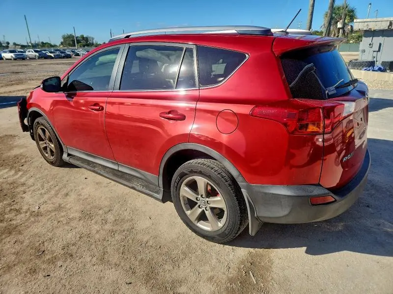 2015 TOYOTA RAV4 XLE  
