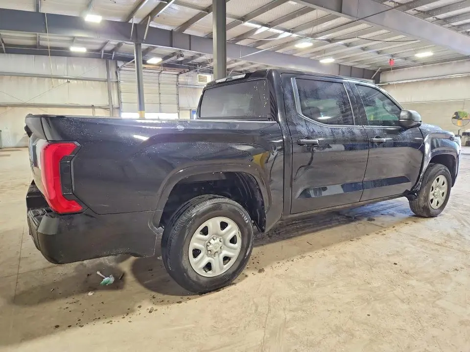 2025 TOYOTA TUNDRA SR  