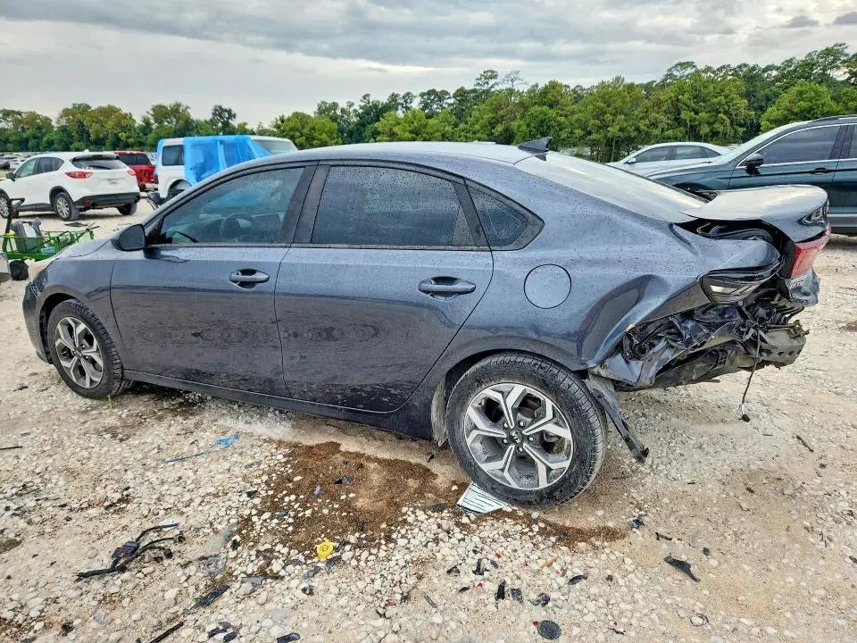 2019 KIA FORTE LXS  