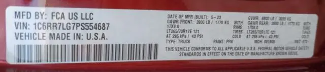 2023 RAM 1500 CLASSIC SLT