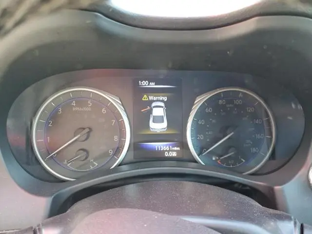 2018 INFINITI Q60 LUXE 300  