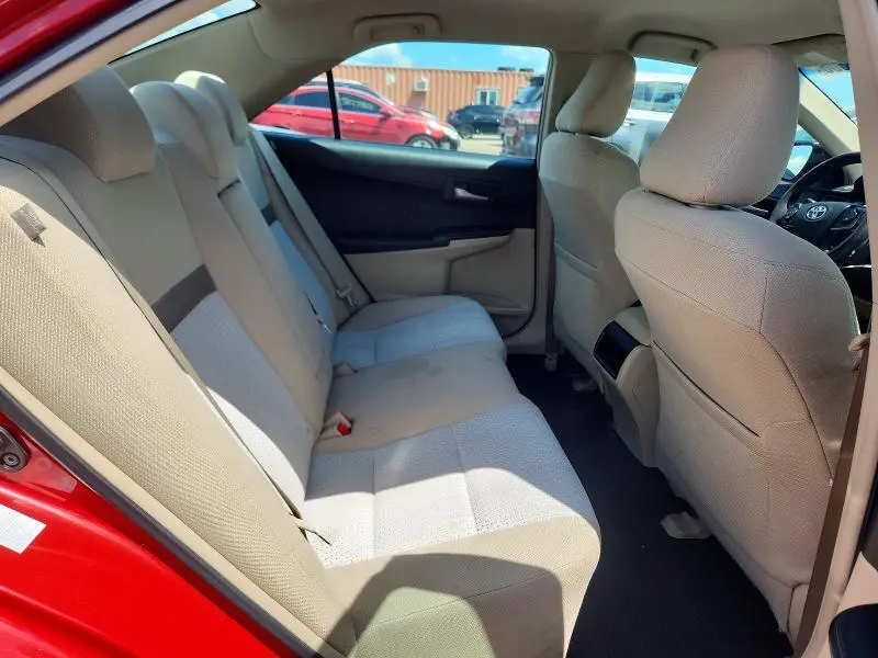 2012 TOYOTA CAMRY LE  