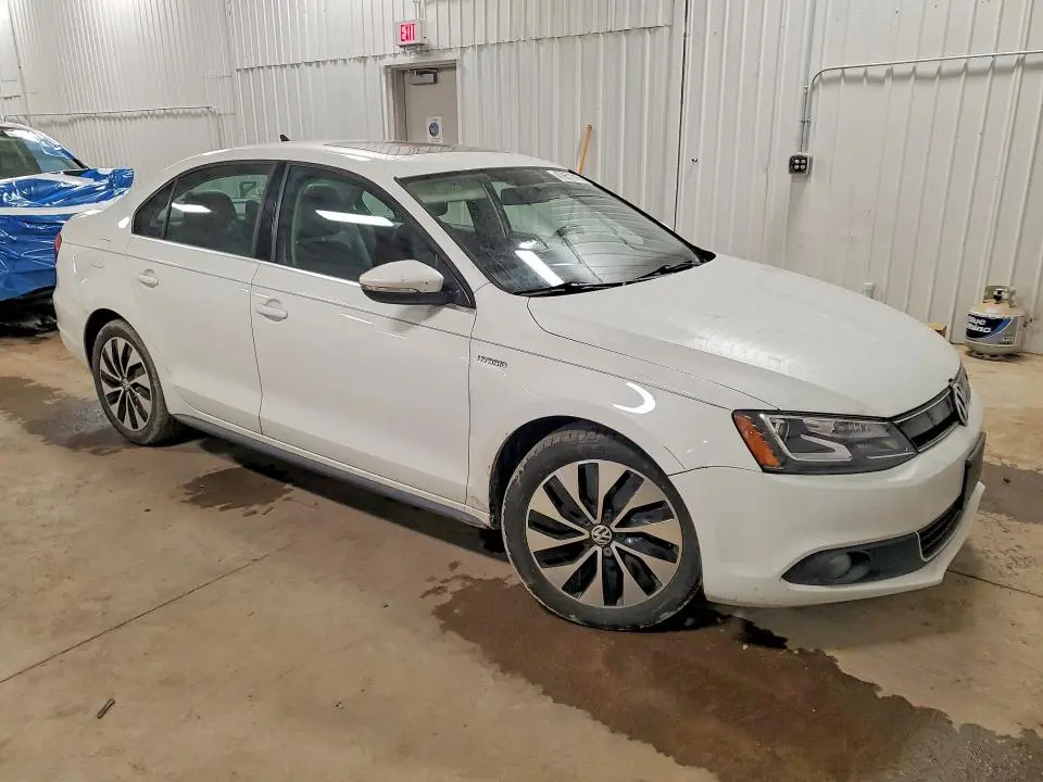 2014 VOLKSWAGEN JETTA HYBRID  
