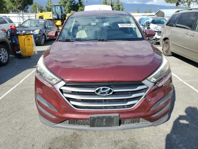 2017 HYUNDAI TUCSON SE  