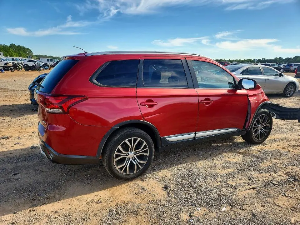 2016 MITSUBISHI OUTLANDER SE  