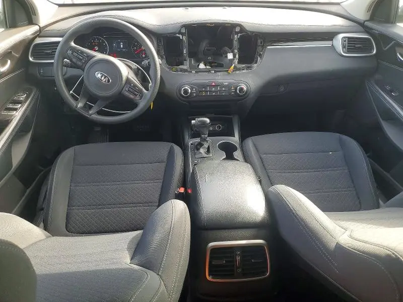 2018 KIA SORENTO LX V6  