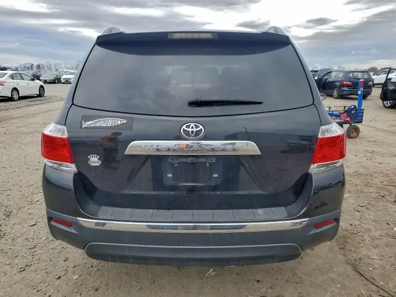 2012 TOYOTA HIGHLANDER BASE  