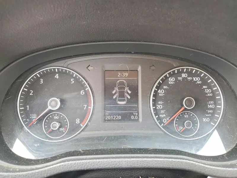 2013 VOLKSWAGEN PASSAT SE  