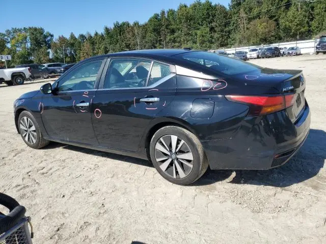 2021 NISSAN ALTIMA SV  
