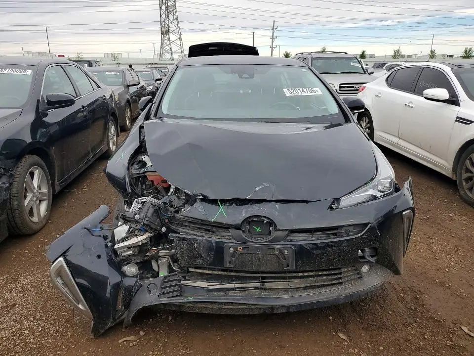 2019 TOYOTA PRIUS XLE AWD-E  