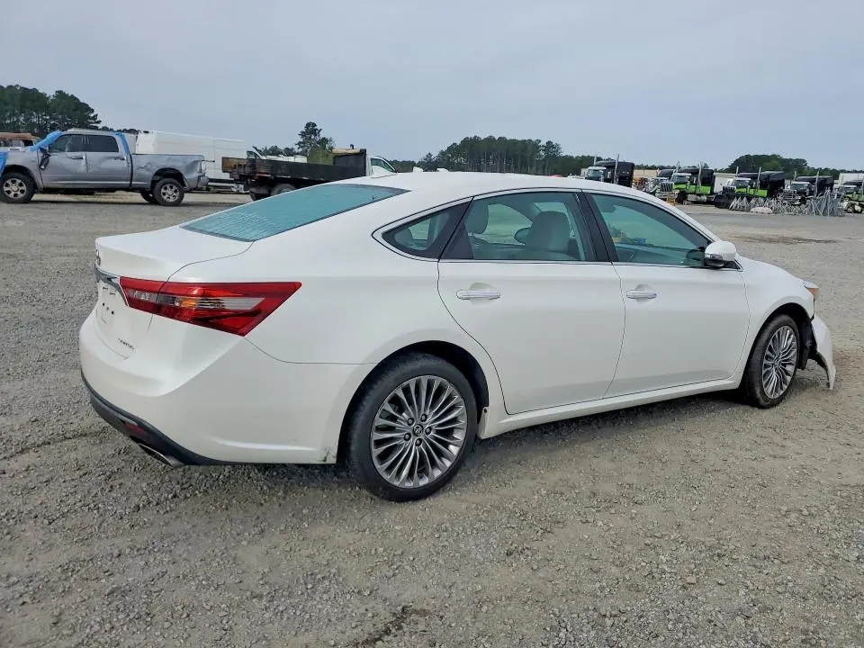 2017 TOYOTA AVALON LIMITED  