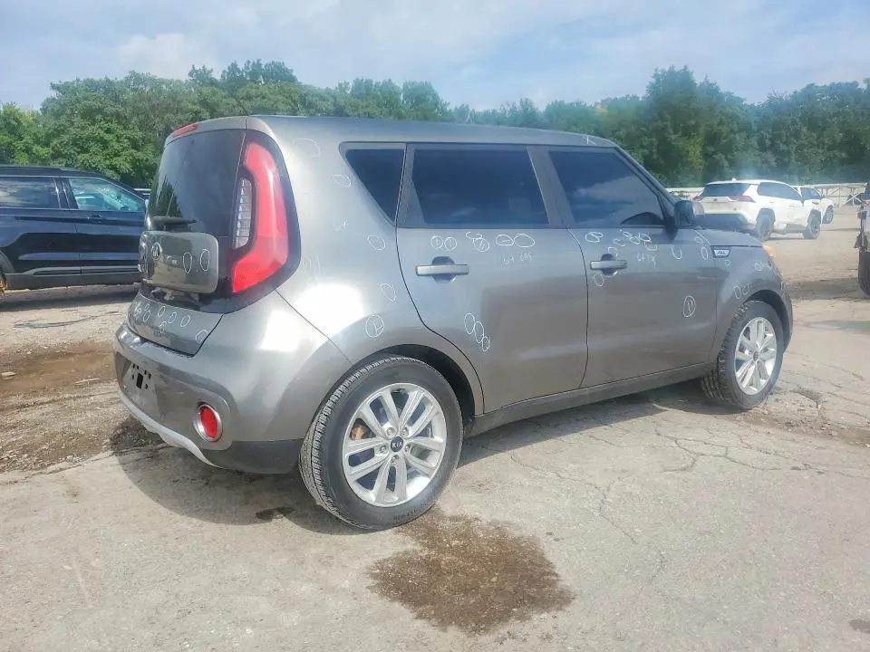 2018 KIA SOUL +  