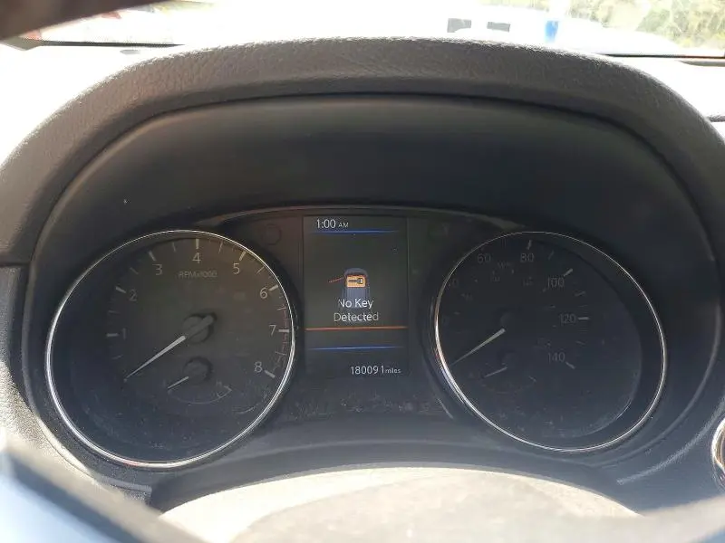 2018 NISSAN ROGUE SV  