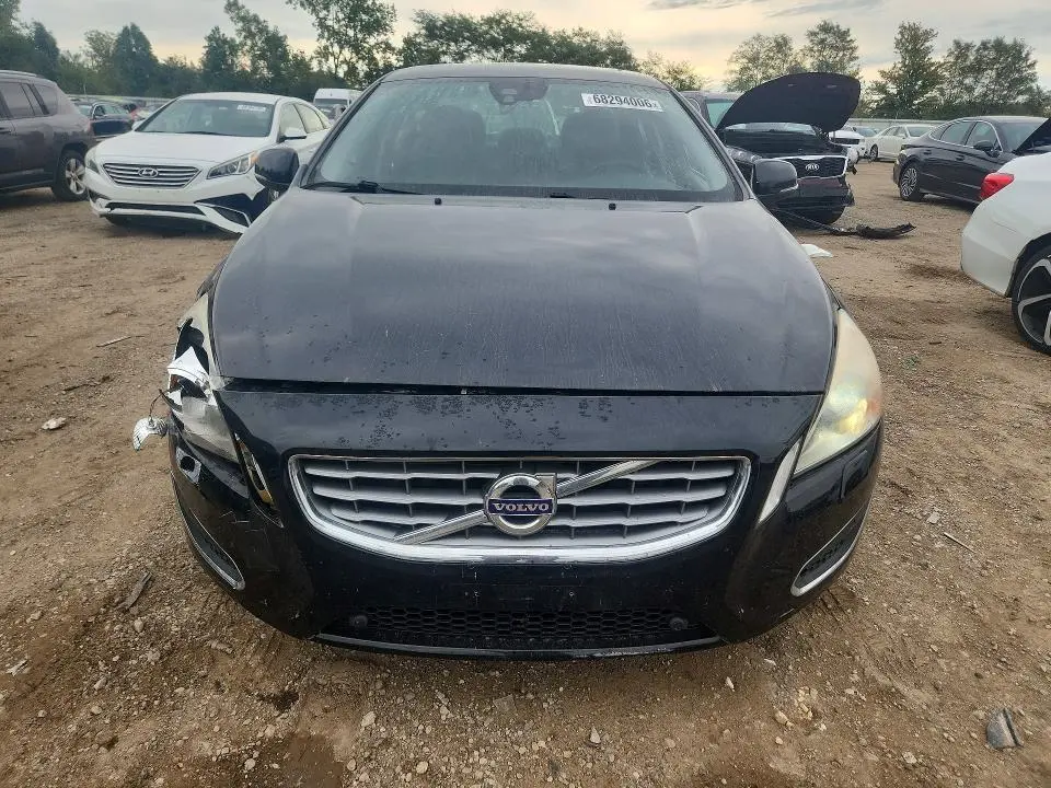 2011 VOLVO S60 T6  