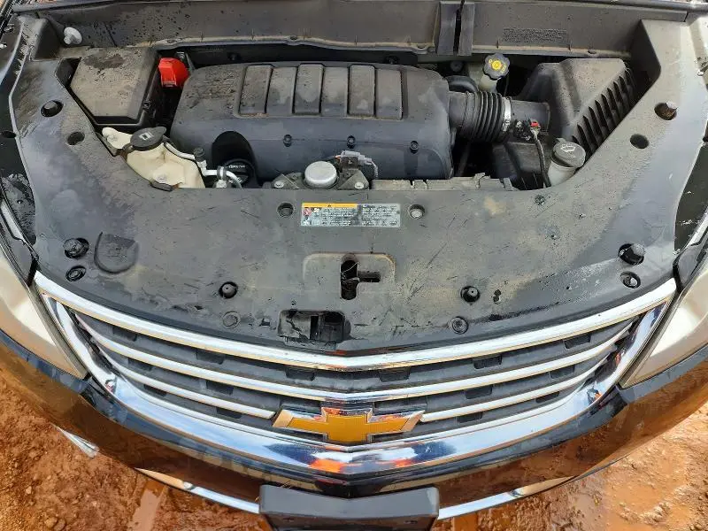 2014 CHEVROLET TRAVERSE LT  