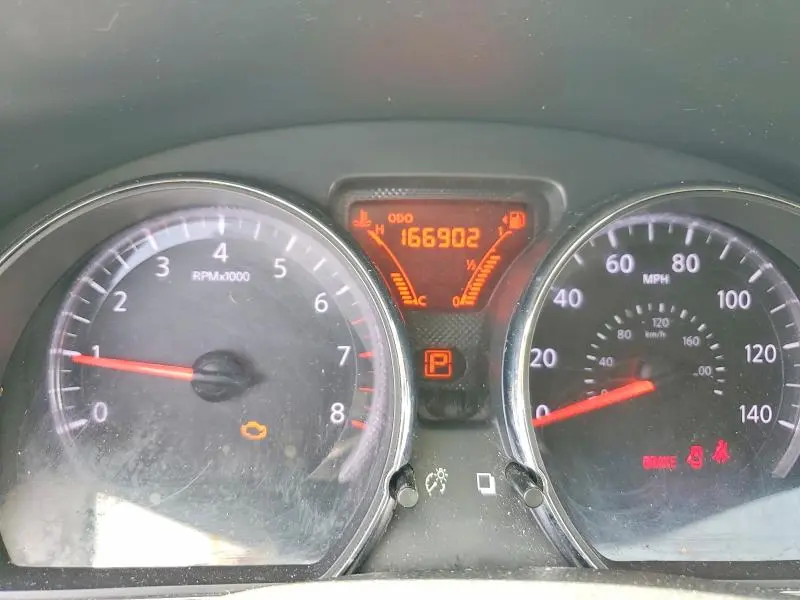 2014 NISSAN VERSA 1.6 SV  