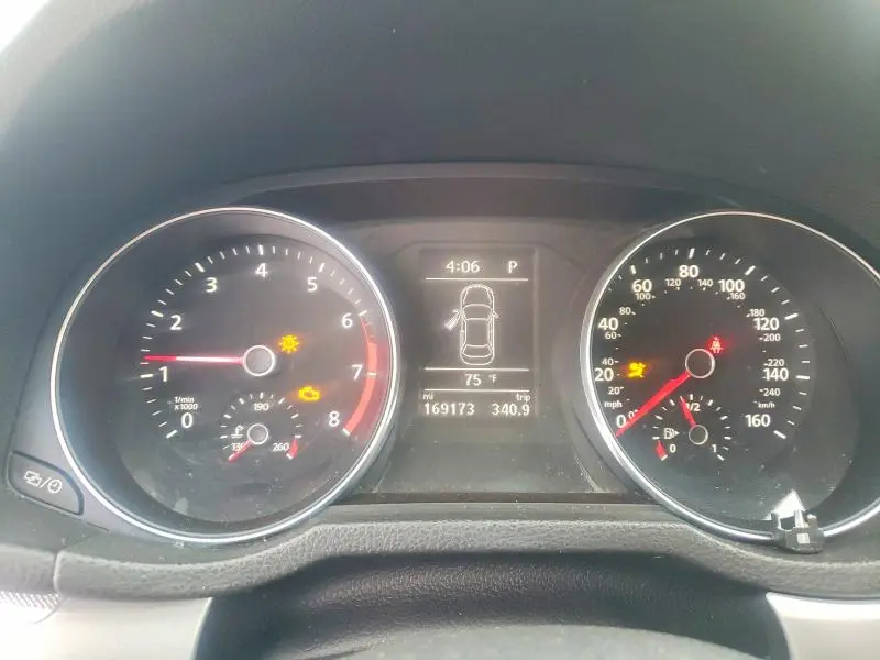 2016 VOLKSWAGEN PASSAT S  