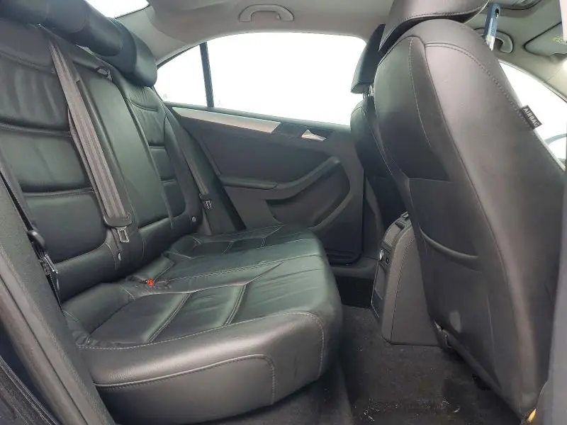 2013 VOLKSWAGEN JETTA HYBRID  