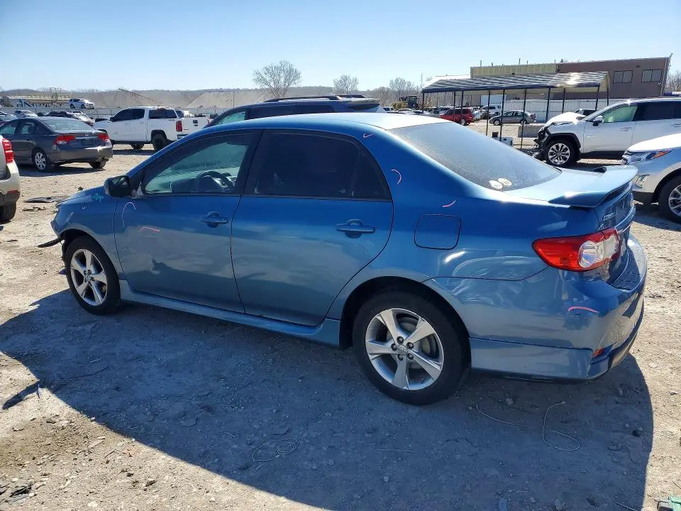 2013 TOYOTA COROLLA S  