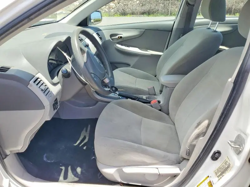 2010 TOYOTA COROLLA BASE  