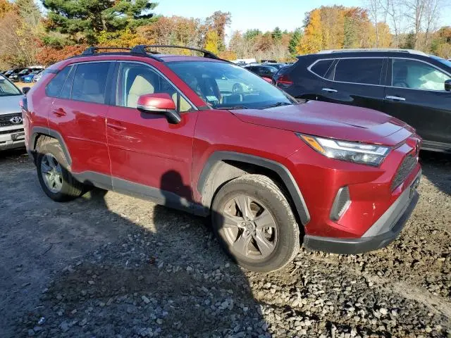 2022 TOYOTA RAV4 XLE