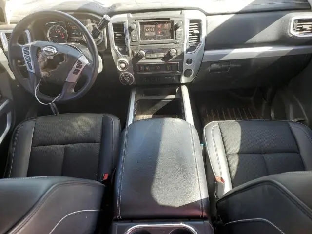 2019 NISSAN TITAN SV  