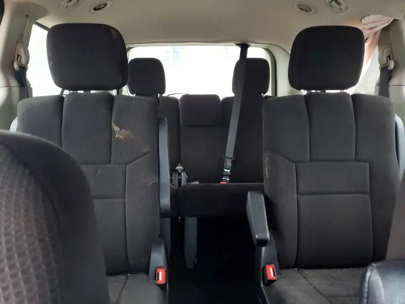 2012 DODGE GRAND CARAVAN SE  