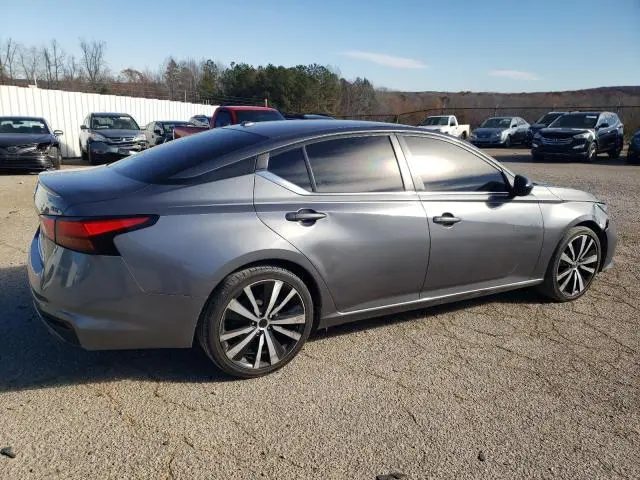2022 NISSAN ALTIMA SR  