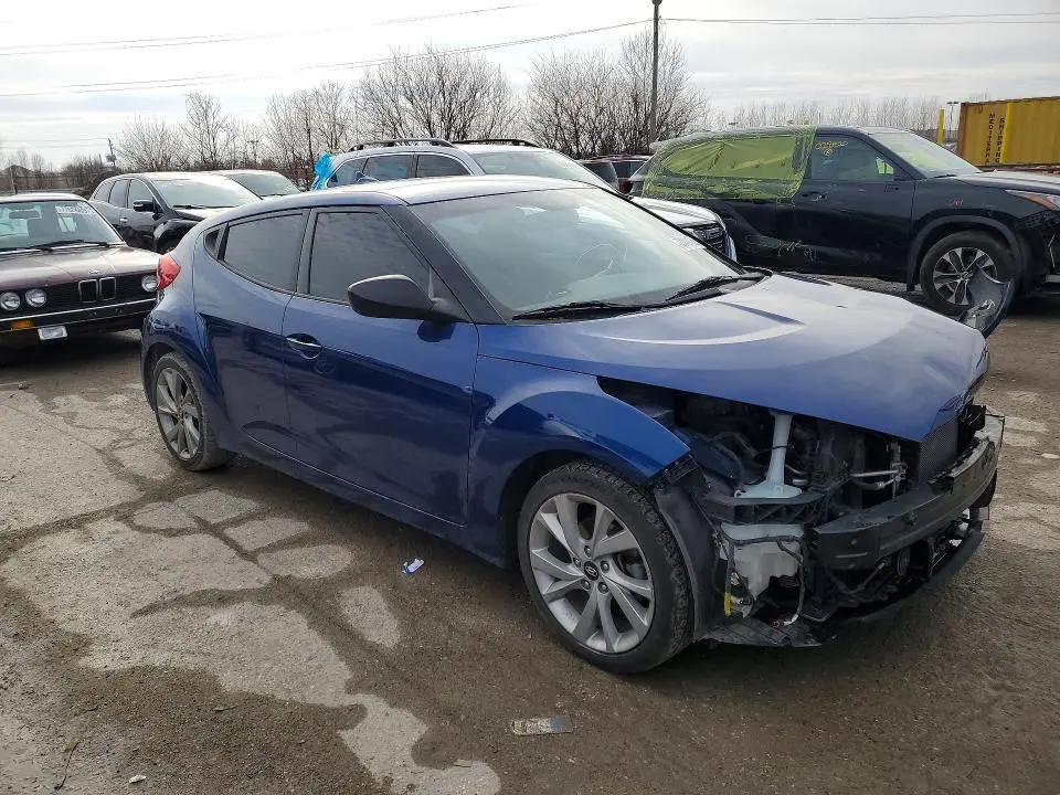 2017 HYUNDAI VELOSTER BASE  