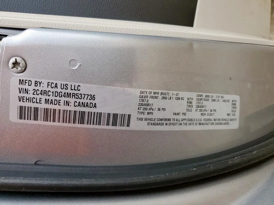 2021 CHRYSLER VOYAGER LXI  