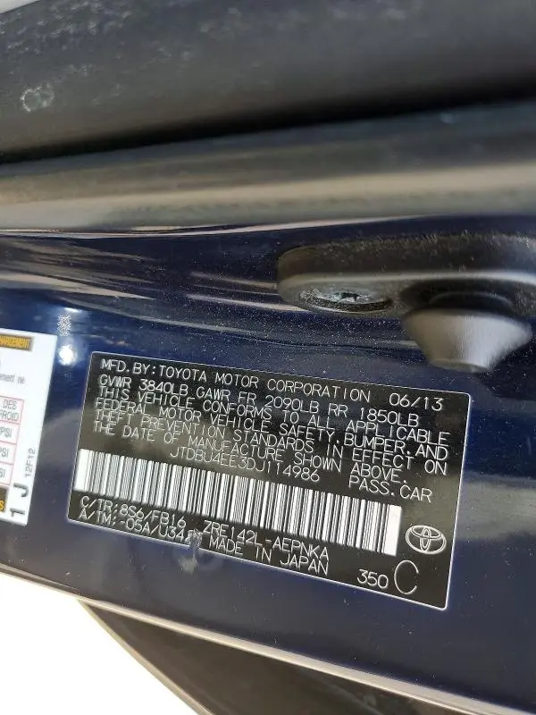 2013 TOYOTA COROLLA LE  