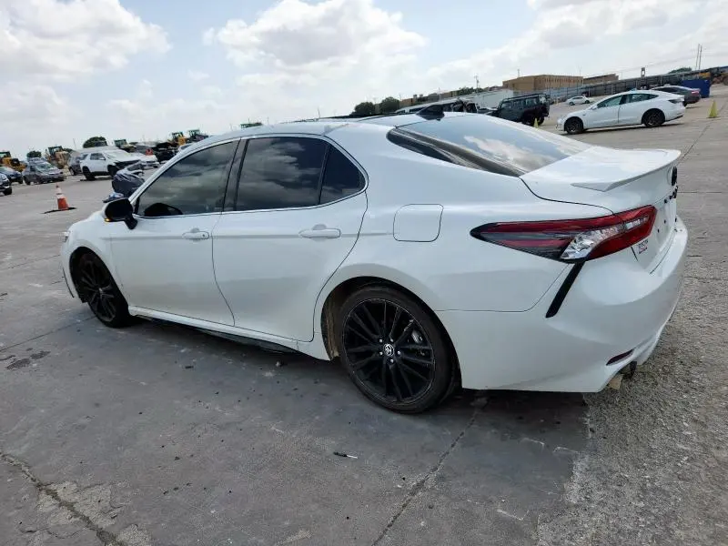 2021 TOYOTA CAMRY XSE  