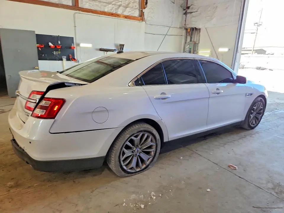 2013 FORD TAURUS LIMITED  