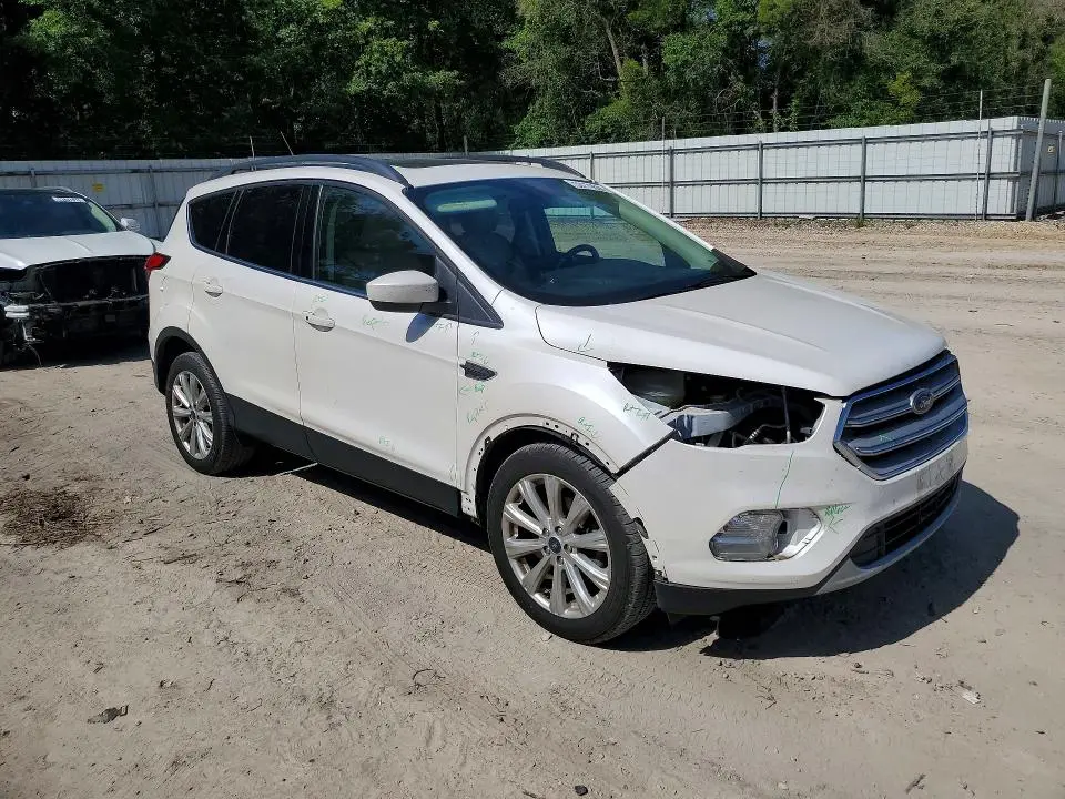 2019 FORD ESCAPE SEL  