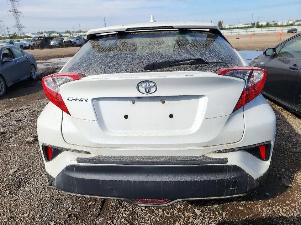 2018 TOYOTA C-HR XLE PREMIUM  