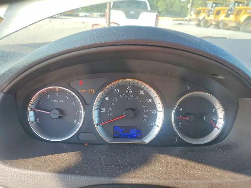 2010 HYUNDAI SONATA GLS  